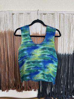 Blue and green tie-dye Koret tank top; excellent condition