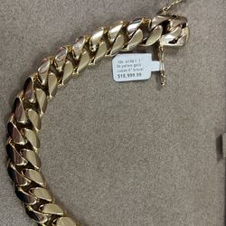 Gold Cuban Bracelet 