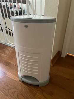 Dekor Diaper Pail