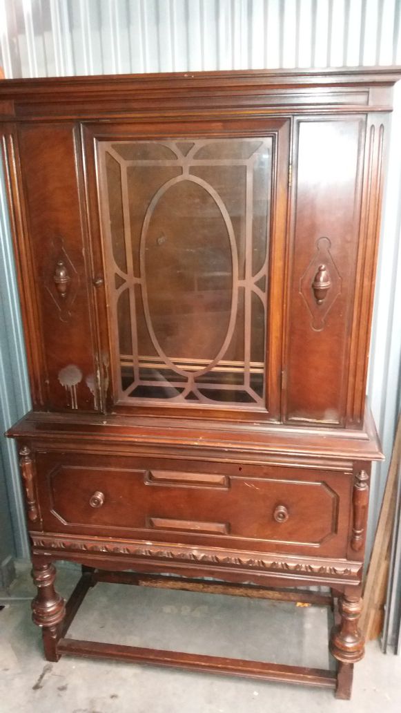 Vintage Bernhardt Cabinet