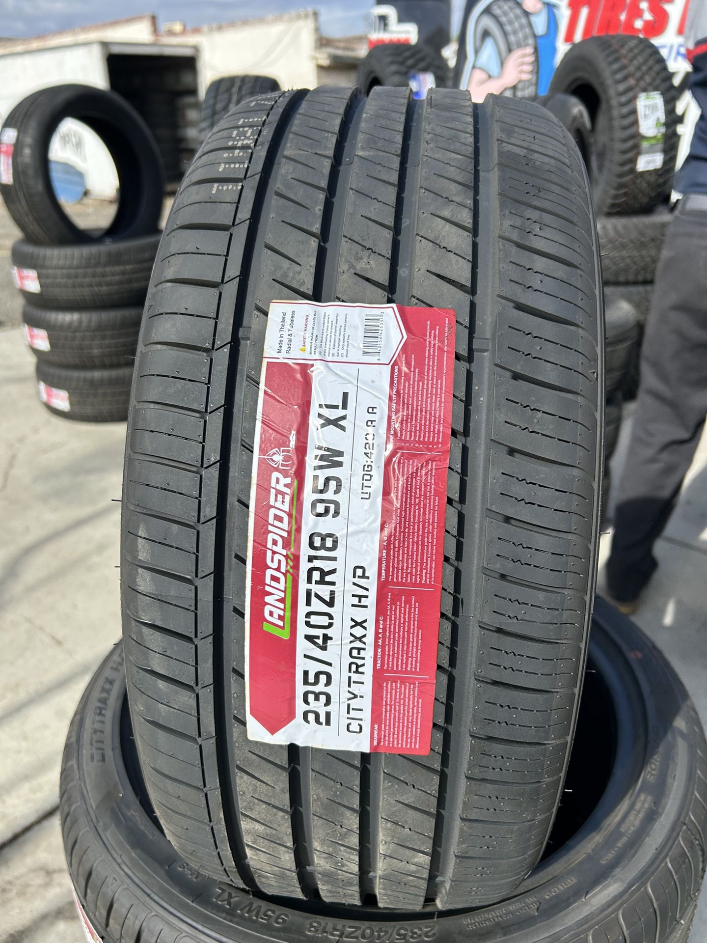 Set of brand New Tires 235/40/18 235/40R18