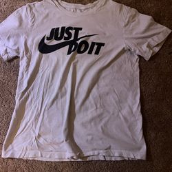 Nike mens medium Just Do It T-Shirt