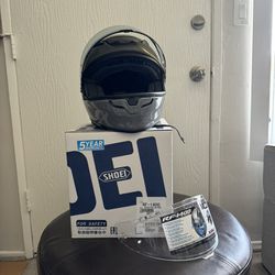 NEVER USED Shoei R-1400 Size M