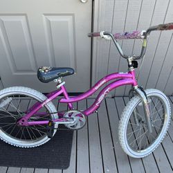 Girl's 20" Cruiser Bike