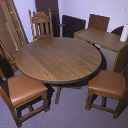 Oak Dining Table and Chairs 