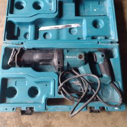 makita sawzall reciprocating saw 11 amp 120v eléctric whith case