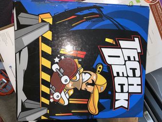 Tech deck sports card