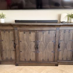 Tv stand/ Entertainment Center/ Buffet/ Sideboard