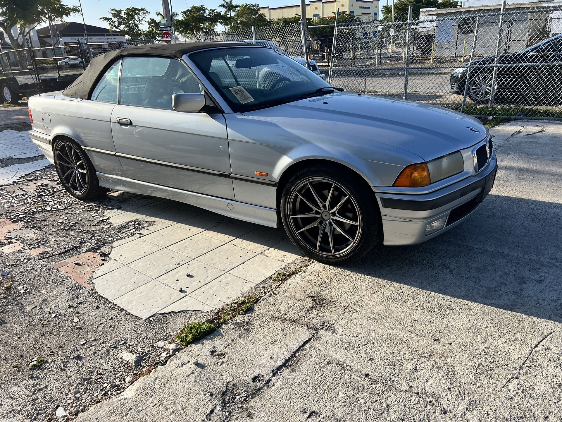 1997 BMW 328i