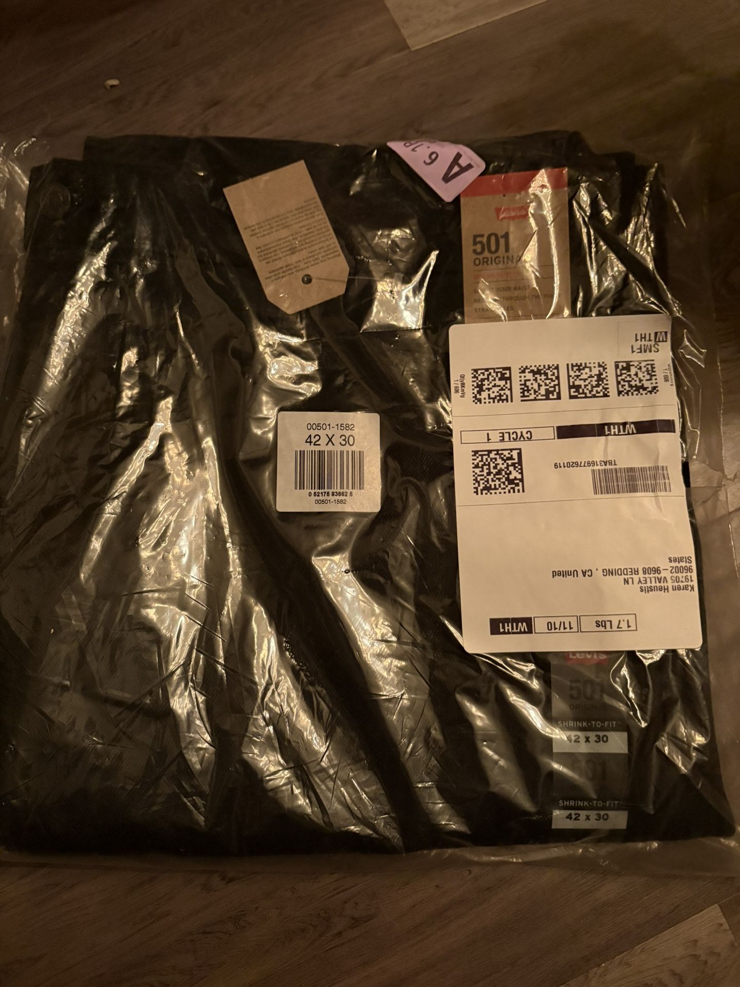 Levi’s 501s Shrink To Fit Size 42 / 30.