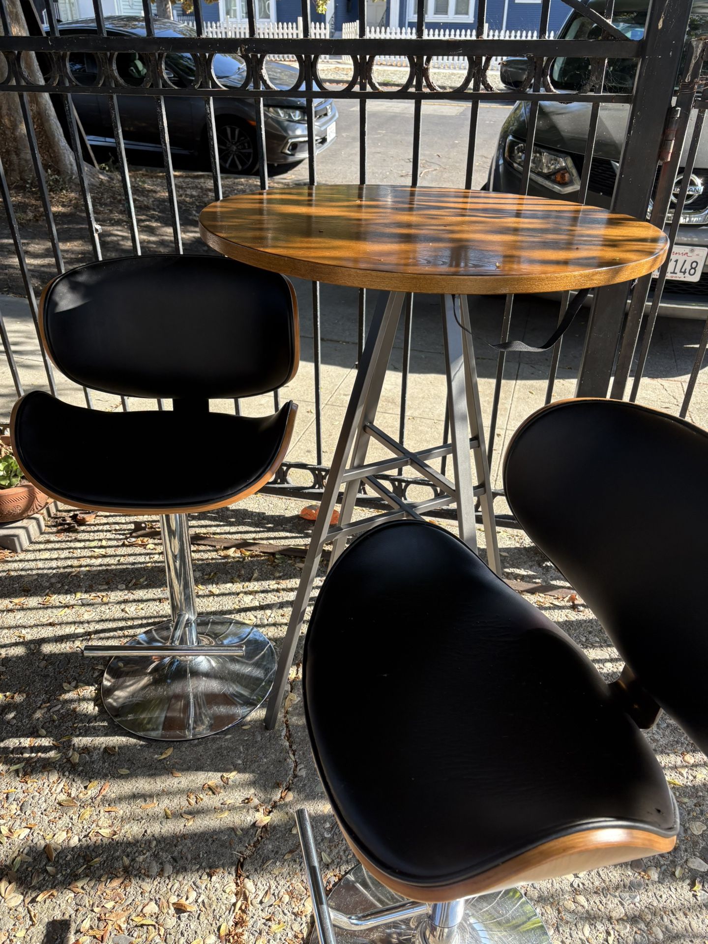 Table With Chairs