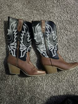 Dolce Vita Blanch Boots