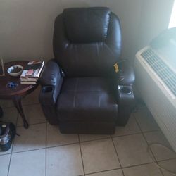  Recliner 