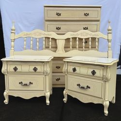 Vintage Cedar Off White Bedroom Set (1974) 