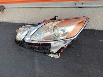 2006-2011 Lexus GS 350 Headlight With All The Accessories Oem.