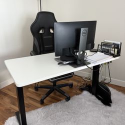 White Sit / Stand Desk