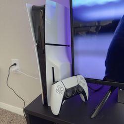 Ps5 Slim Disc Version 1Tb With Controller and All Cables $390 OBO