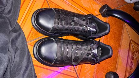 Alexander McQueen Oversized Sneakers Black