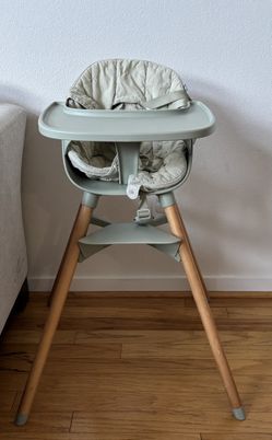 Lalo High Chair (with 2 Inserts)