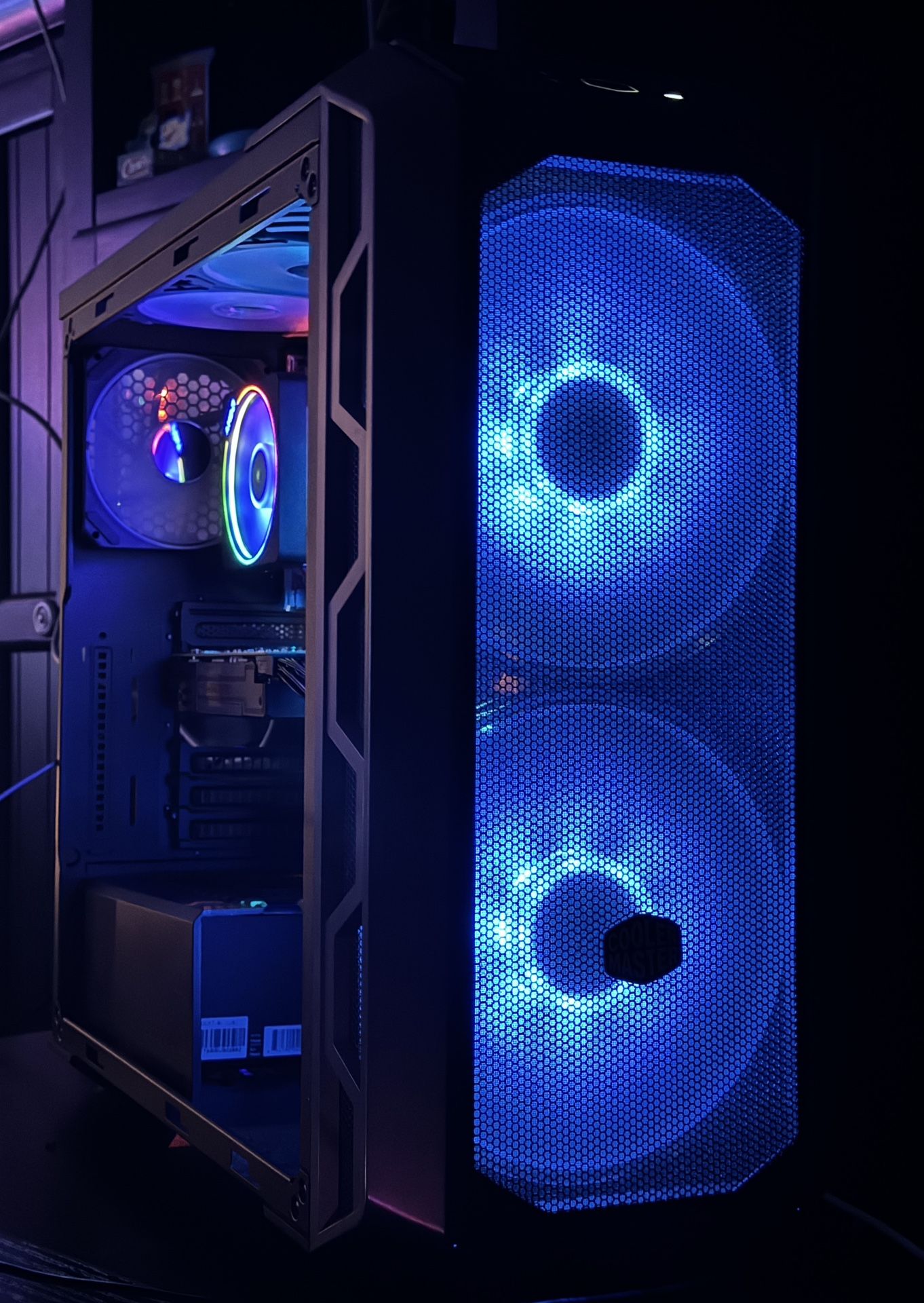 MID RANGE PC RYZEN 7 (GTX 1660 EQUIVALENT) GAMING PC