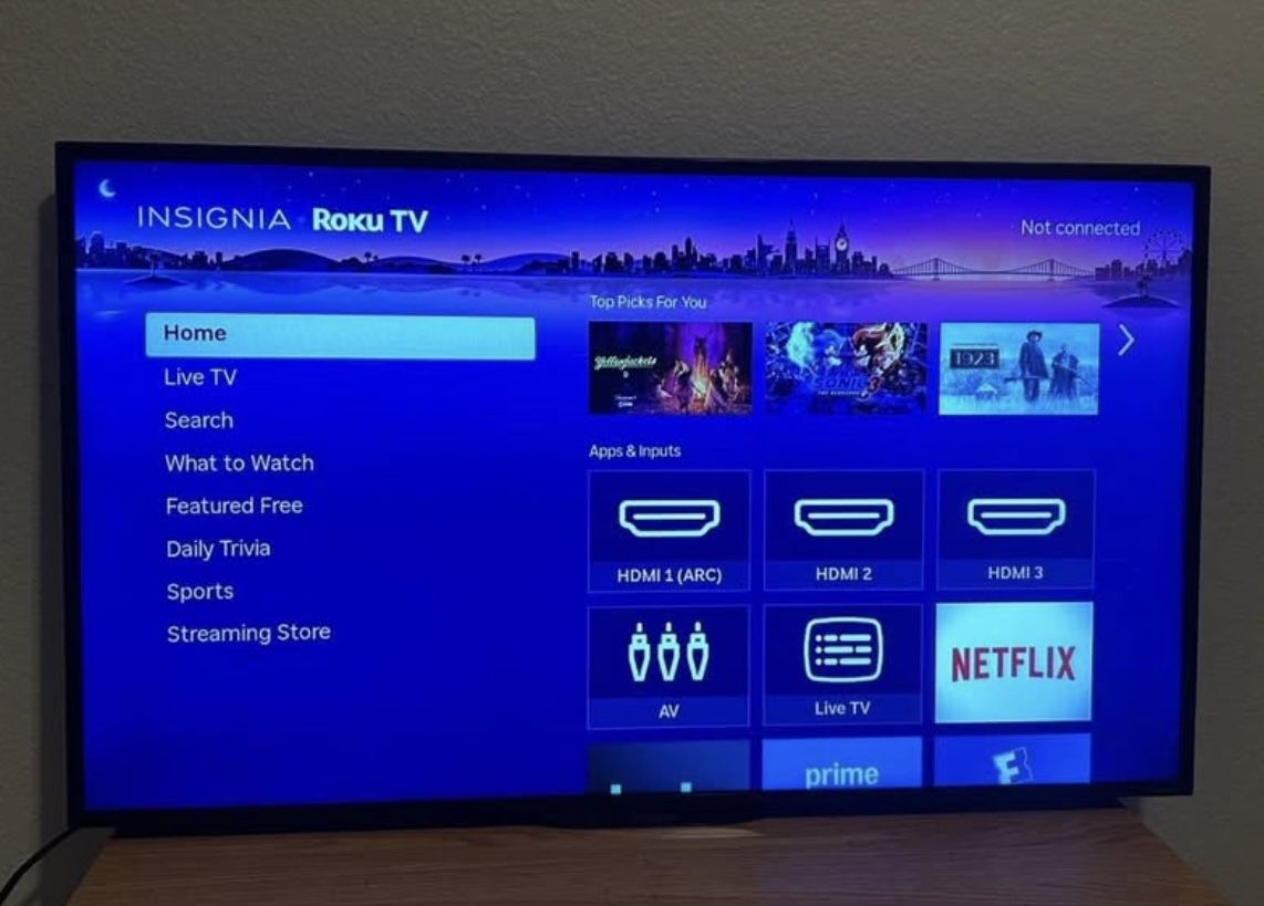 Like New - Insignia 35” Roku Smart TV - Price Negotiable