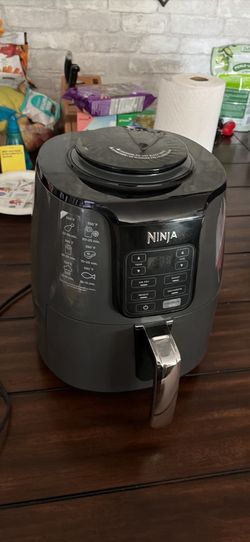 Ninja Air Fryer- like new!