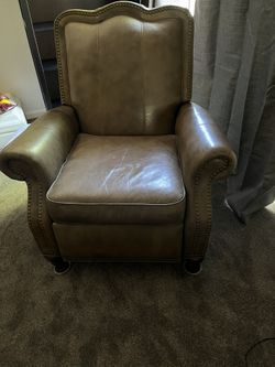  Leather Pushback Recliner Less Than A Year Old - Full Grain Leather
