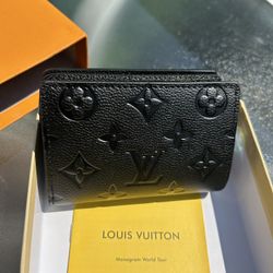 Black Luxury Woman’s Hand Purse/Wallet 