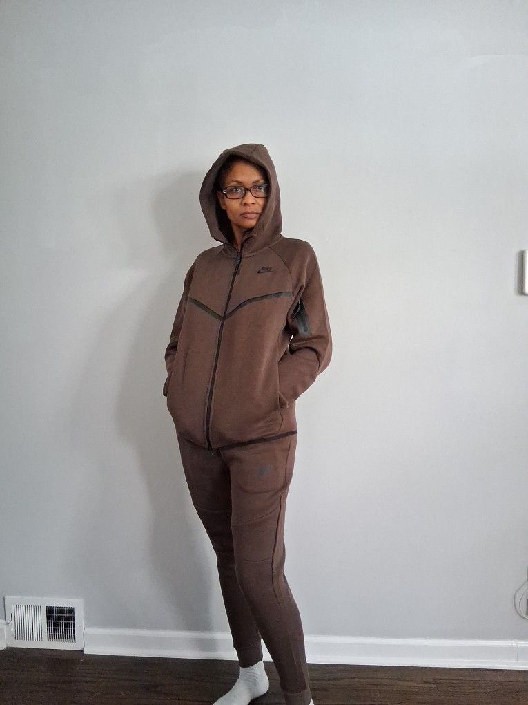 Nike Tech Unisex size XXL