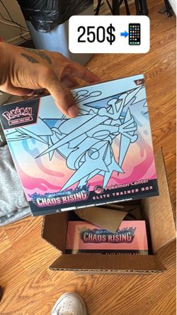 CHAOS RISING Pokemon Center etb