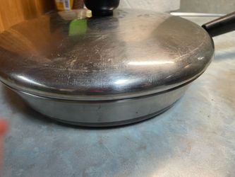 10” Revere Ware Frypan & Lid