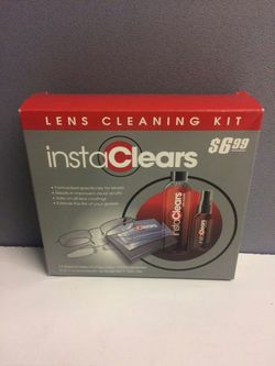 Lens cleaner