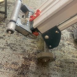 Bosch Mutter Saw Stand  Used