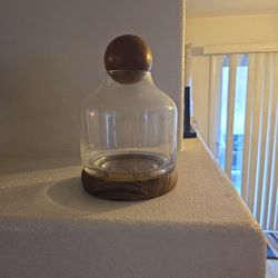 Glass decoration to put plants inside