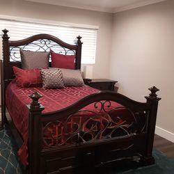 Queen bed with box