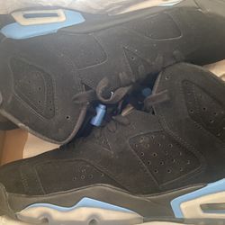 Jordan Retro 6 Black University Blue 