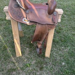 Double T’s Saddle