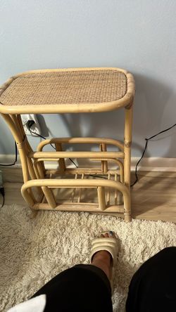 Small Rattan table with magazine back
