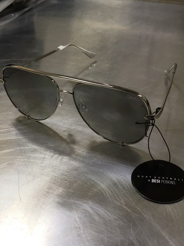 Desi Perkins Sunglasses Quay Desi Gift Set QUAY AUSTRALIA X