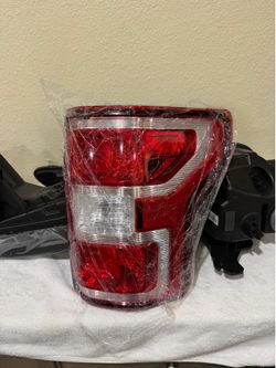 2018-2020 ford f150 tail light