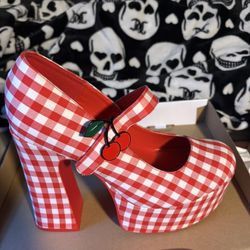 Hustler Pin Me Up Heels 👠(sise11)