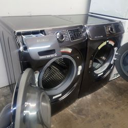 SAMSUNG SET STEAM WASHER AND ELECTRIC DRYER 
