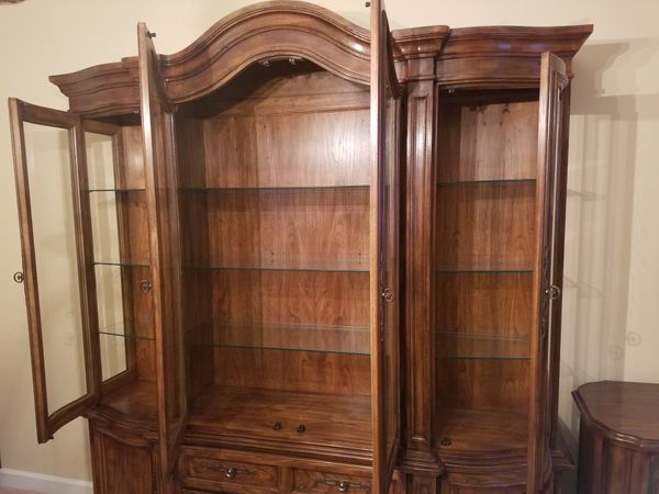 Drexel Heritage China Cabinet For Sale In Vienna Va Offerup