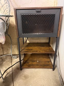 Storage cabinet