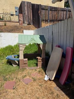 Little Tikes Playhouse
