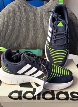 Adiadas