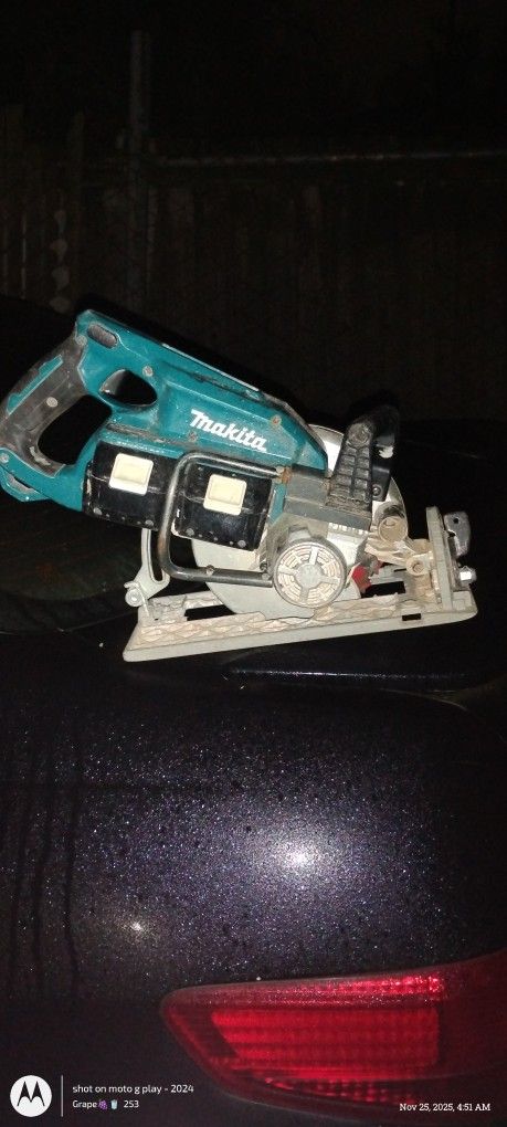 Makita Holiday Bundle55