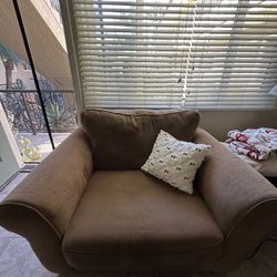 Cozy Oversized Loveseat Chair