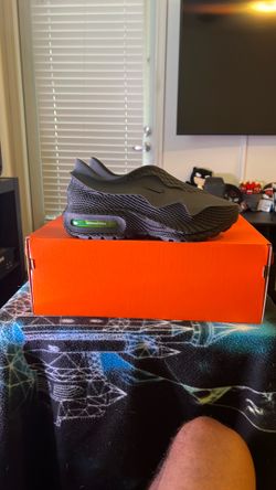 Nike Air Max 1000 Black Size 9