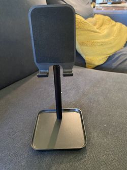 Plastic Adjustable Cell Phone Stand/ Read Description 